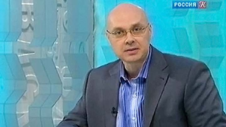 Телеведущий Юлиан Макаров: «Мое дело — перекинуть мостик от творца к публике»