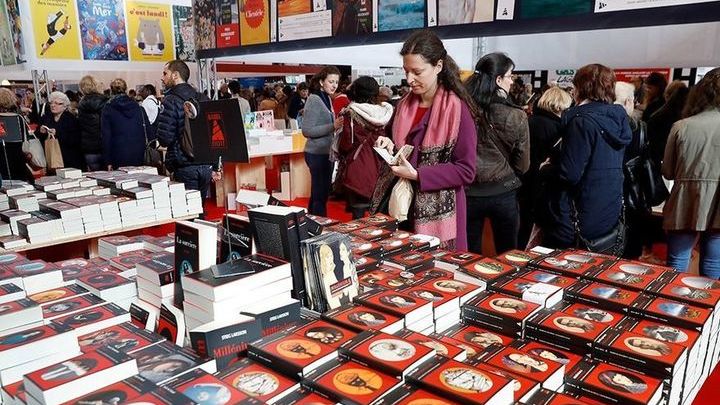 В Париже открылся Международный книжный салон
