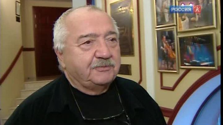 В Тбилиси построен театр для Роберта Стуруа
