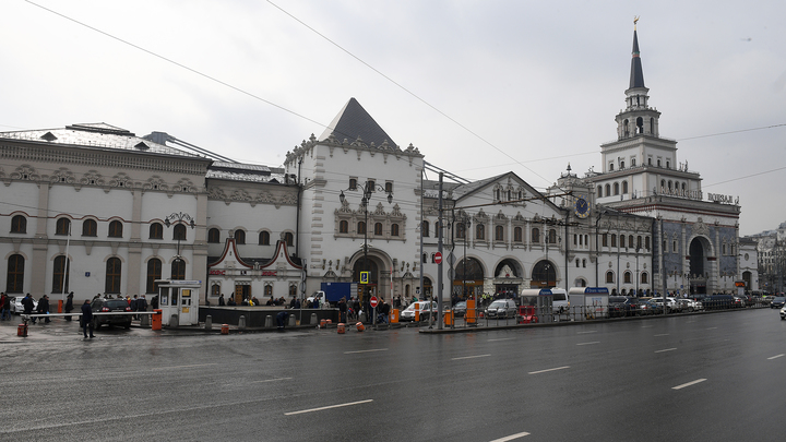 В Москве утвержден предмет охраны для трех зданий на Комсомольской площади