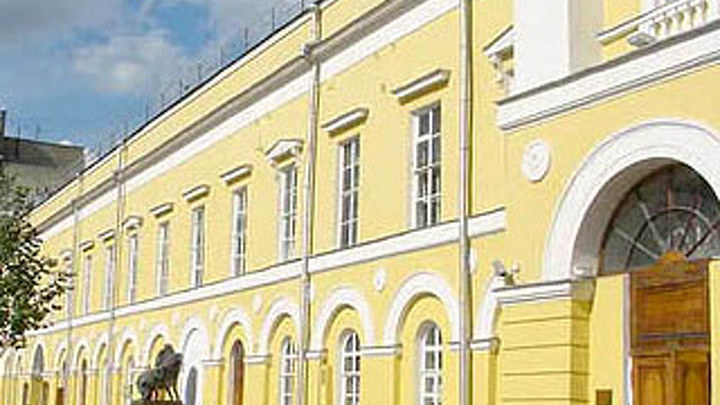Малый театр закрывает историческое здание на ремонт