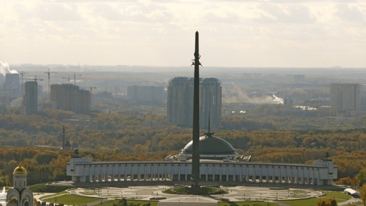 Сражения на улицах Сталинграда стали темой настенной росписи