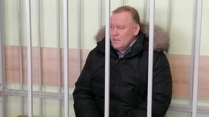 Строительного вице-мэра Воронежа отправили под домашний арест за мошенничество