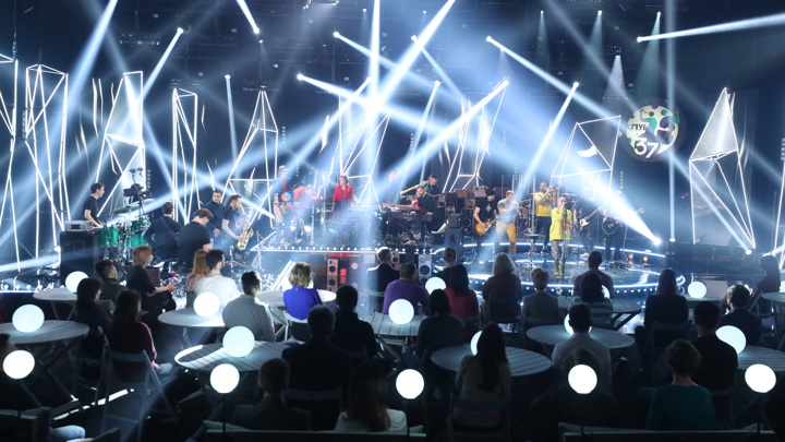 передача шаболовка 37 ведущий. клуб шаболовка 37 последний выпуск. клуб 37 культура. клуб шаболовка 37. шаболовка 37 вадим эйленкриг.