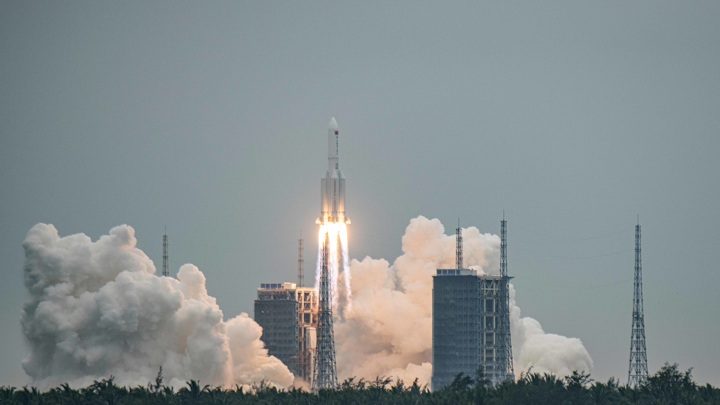 China has put into orbit the basic block of a new orbital station