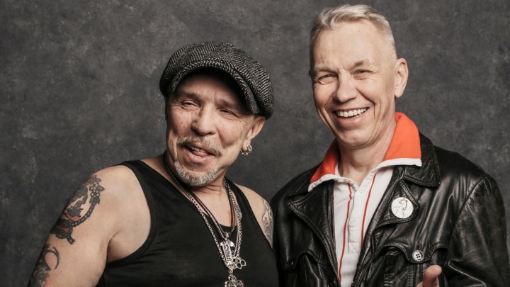 Гарик сукачёв & александр ф. Гарик сукачёв и александр ф. Александр скляр и гарик сукачев. Боцман и сукачев. Гарик сукачев и скляр.