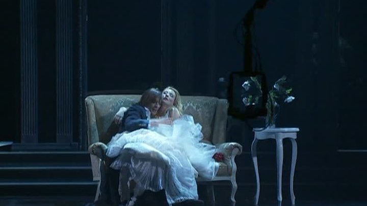 В Театре имени Пушкина - премьера без слов -