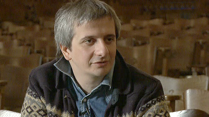 Константин Богомолов перенесет