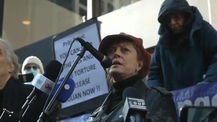 В Нью-Йорке прошел митинг в защиту Джулиана Ассанжа