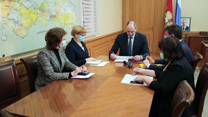 Губернатор Оренбуржья поручил увеличить выплаты отдельным категориям