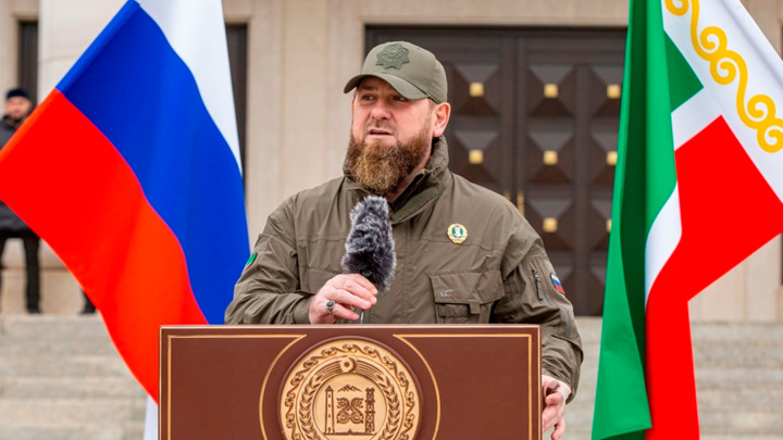 Кадыров сообщил об очередных добровольцах, отправленных в Донбасс