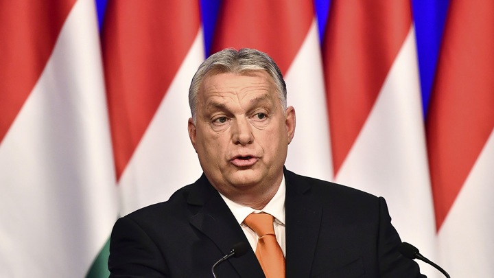 Премьер-министр Венгрии выступил против антироссийских санкций