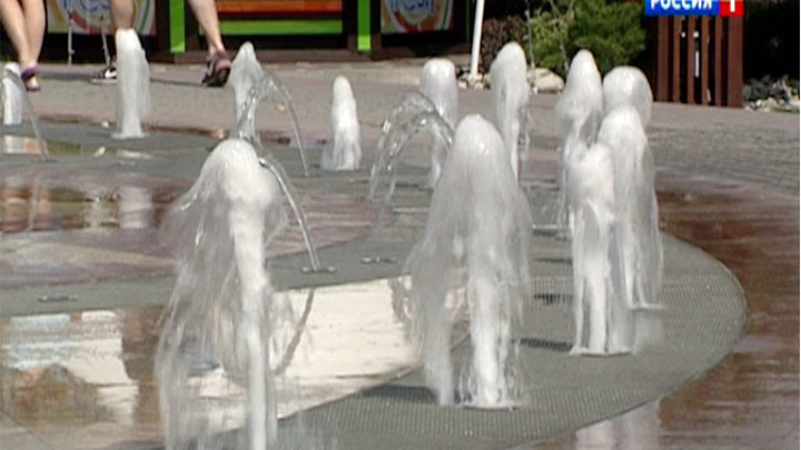 Сегодня откроют фонтан на Театральной площади в Ростове