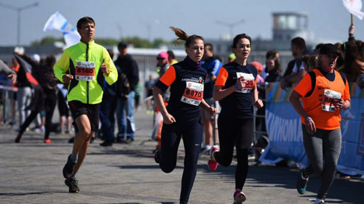 В Казанском марафоне приняли участие 12 тыс. участников из 81 региона России