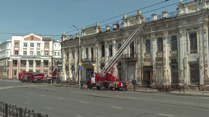 Пострадавшее от пожара историческое здание иркутского ТЮЗа будет восстановлено