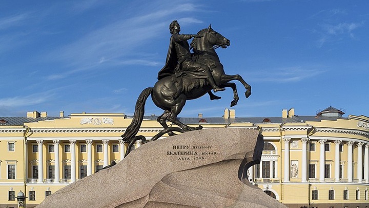 27 мая Санкт-Петербург отмечает день рождения