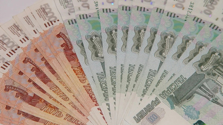 Мелитопольские пенсионеры и бюджетники получают выплаты в рублях