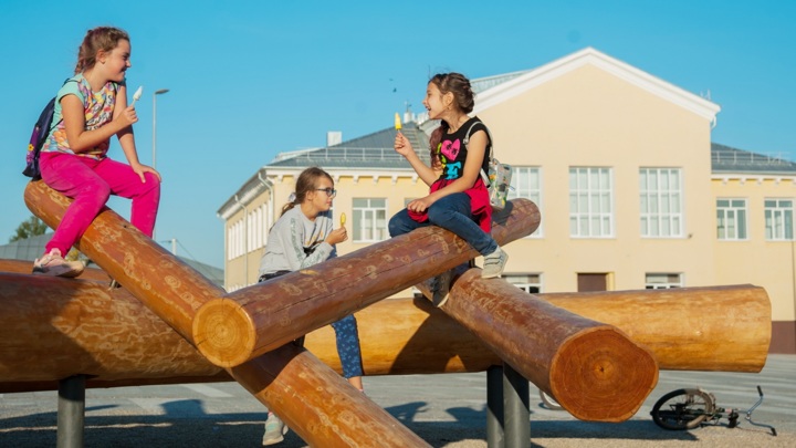 Новые выплаты на детей от 8 до 17 лет назначены более чем 9 000 семей Ивановской области
