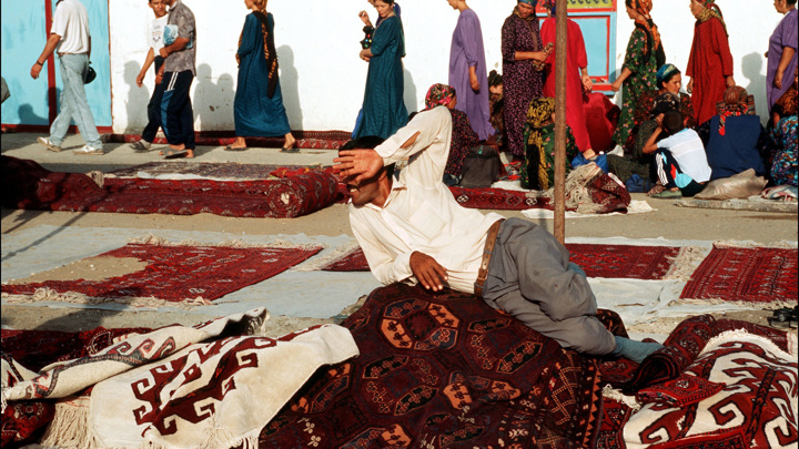 В Туркмении отмечают Праздник ковра