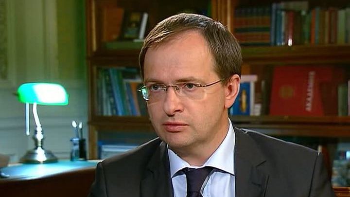 Мединский предлагает создать книжные магазины при всех федеральных учреждениях культуры