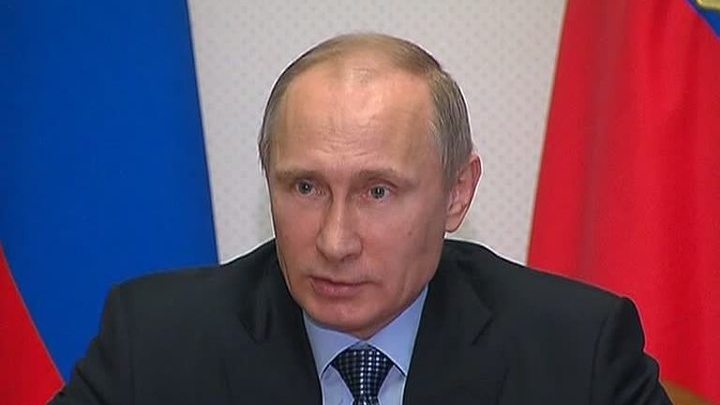 Путин наградил дирижера Темирканова орденом