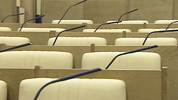 Госдума приняла закон о запрете рекламы на памятниках культуры