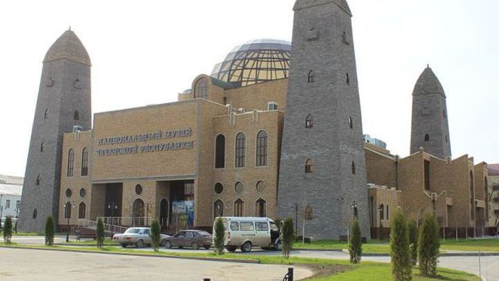 Картины Куинджи и Айвазовского вернулись в Грозный спустя 20 лет