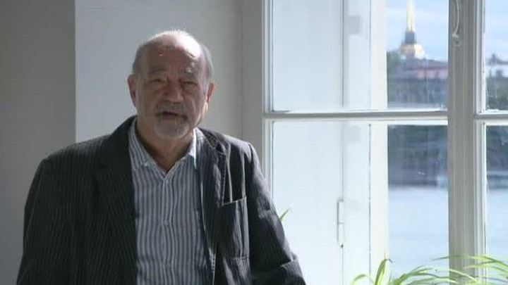 Премьера. Авторская программа Игоря Золотуcского