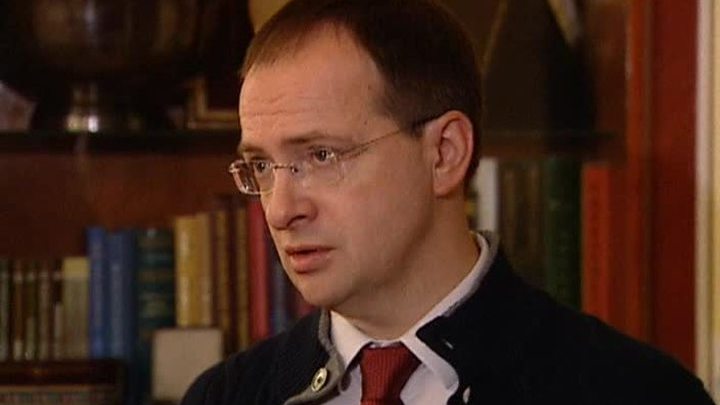 Мединский: фильмы из списка ста лучших покажут детям в кино бесплатно