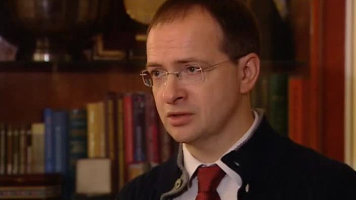 Владимир Мединский поздравил работников культуры с профессиональным праздником